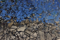 Miroir brisé